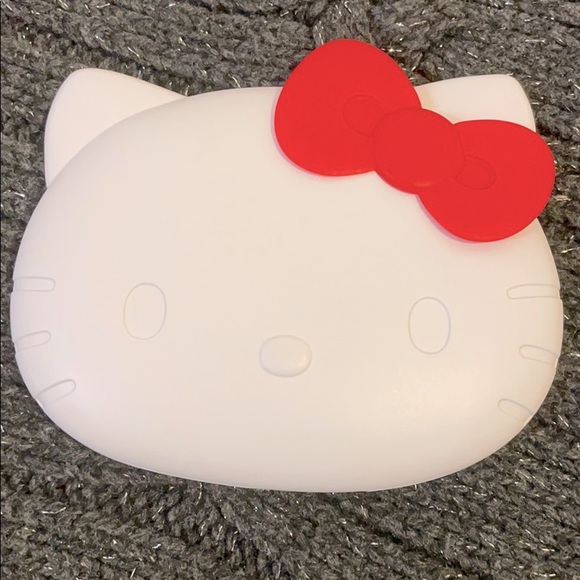 Light-Up Compact Mirror - Picture 6 of 7